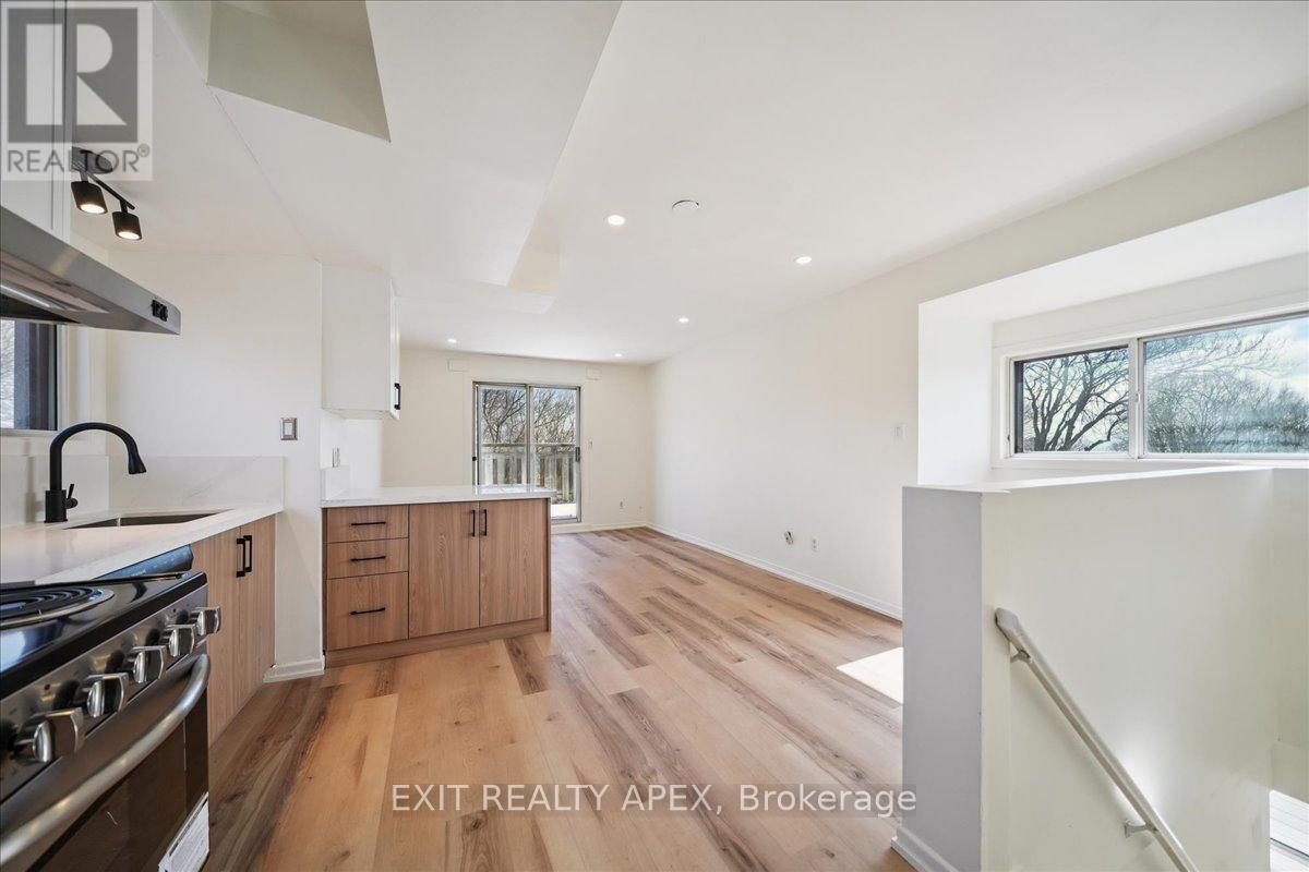 Third Floor - 343 Greenwood Avenue, Toronto, Ontario  M4L 2R6 - Photo 16 - E12889750