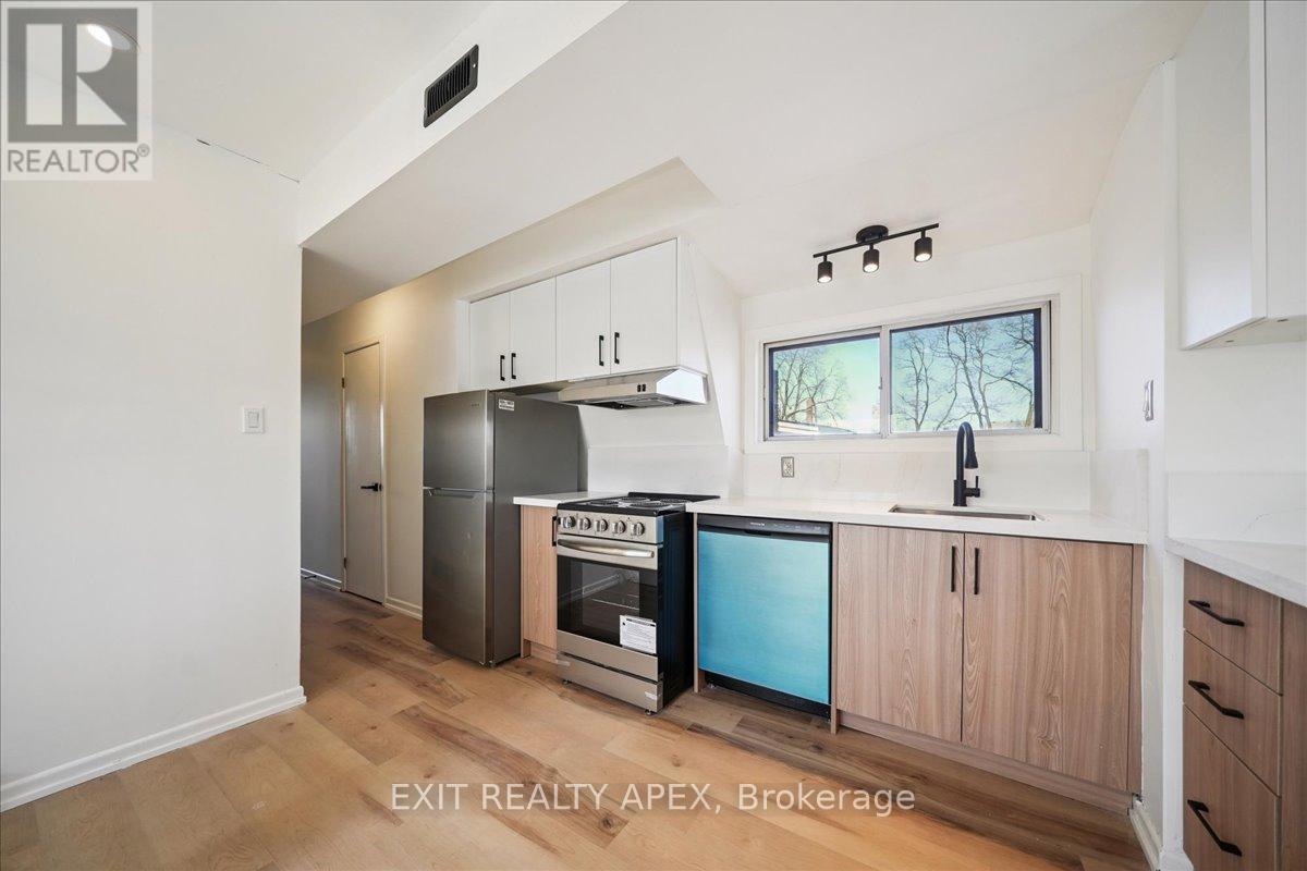 Third Floor - 343 Greenwood Avenue, Toronto, Ontario  M4L 2R6 - Photo 17 - E12889750
