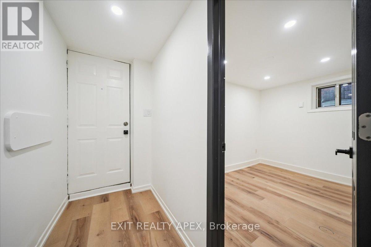 Basement - 343 Greenwood Avenue, Toronto, Ontario  M4L 2R6 - Photo 14 - E12889768