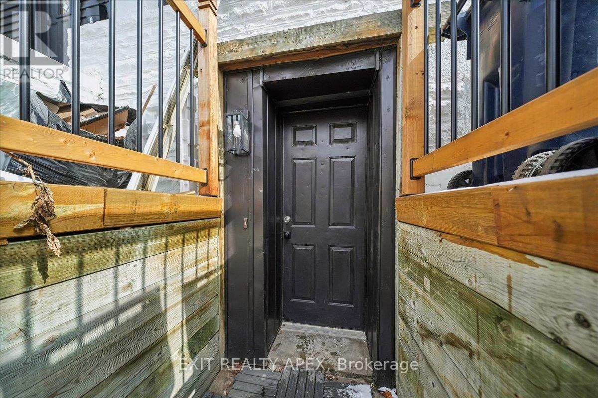 Basement - 343 Greenwood Avenue, Toronto, Ontario  M4L 2R6 - Photo 4 - E12889768