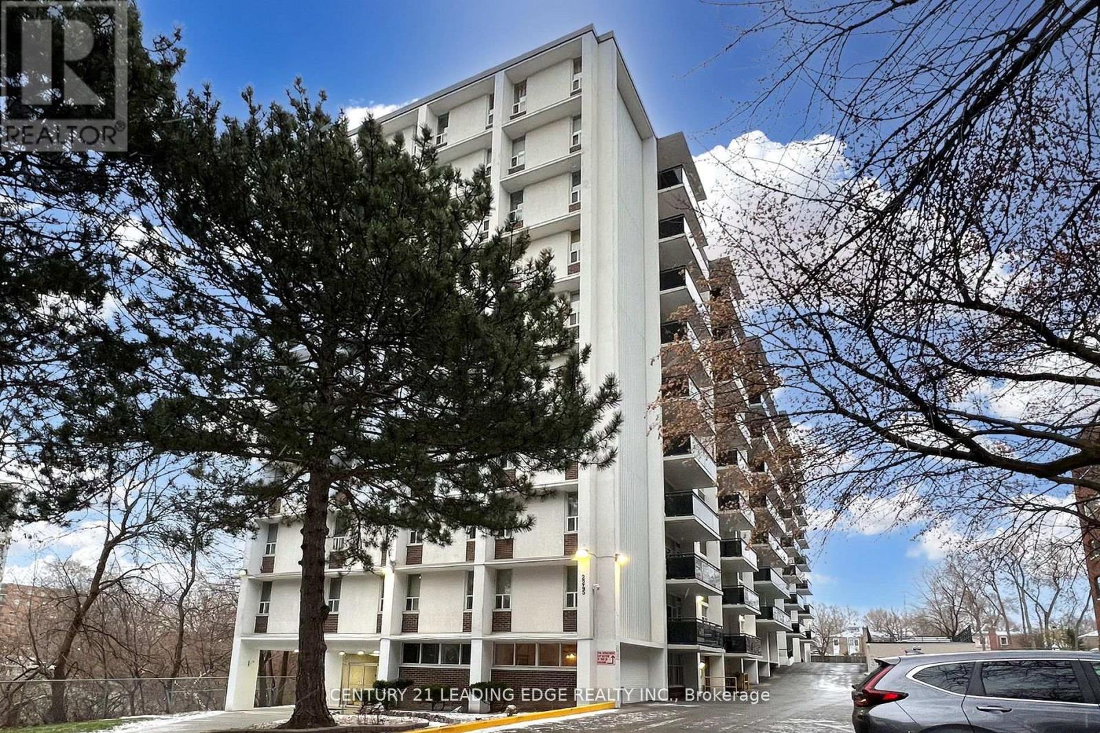 1005 - 2245 Eglinton Avenue E, Toronto, Ontario  M1K 2N3 - Photo 2 - E12891252