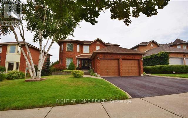 19 WILLOWBROOK DRIVE, Whitby, Ontario