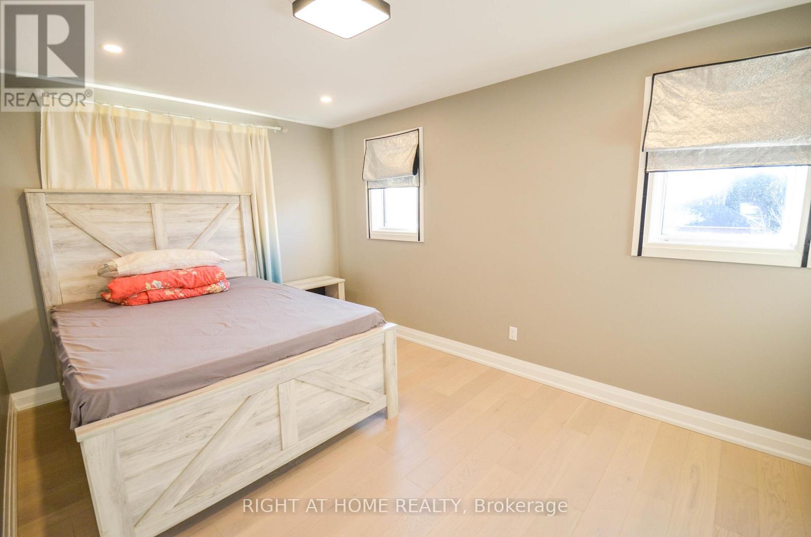 19 Willowbrook Drive, Whitby, Ontario  L1R 1T3 - Photo 11 - E12891320