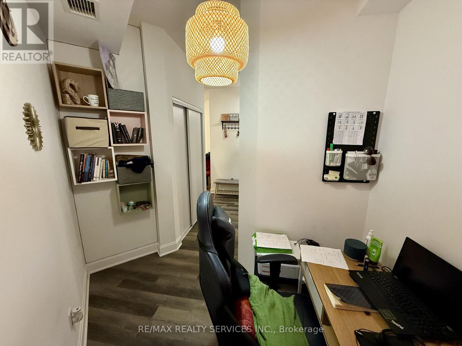 229 - 50 Lakebreeze Drive, Clarington, Ontario  L1B 1N4 - Photo 8 - E12891426