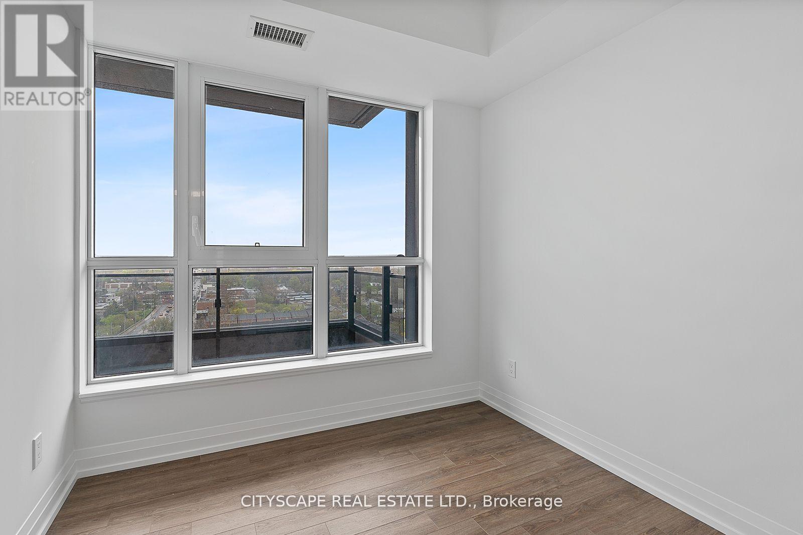 2207 - 286 Main Street, Toronto, Ontario  M4C 4X4 - Photo 30 - E12891454