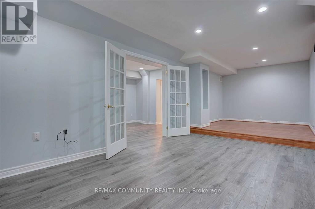 Bsmt - 208 Twyn Rivers Drive, Pickering, Ontario  L1V 1E4 - Photo 8 - E12891466