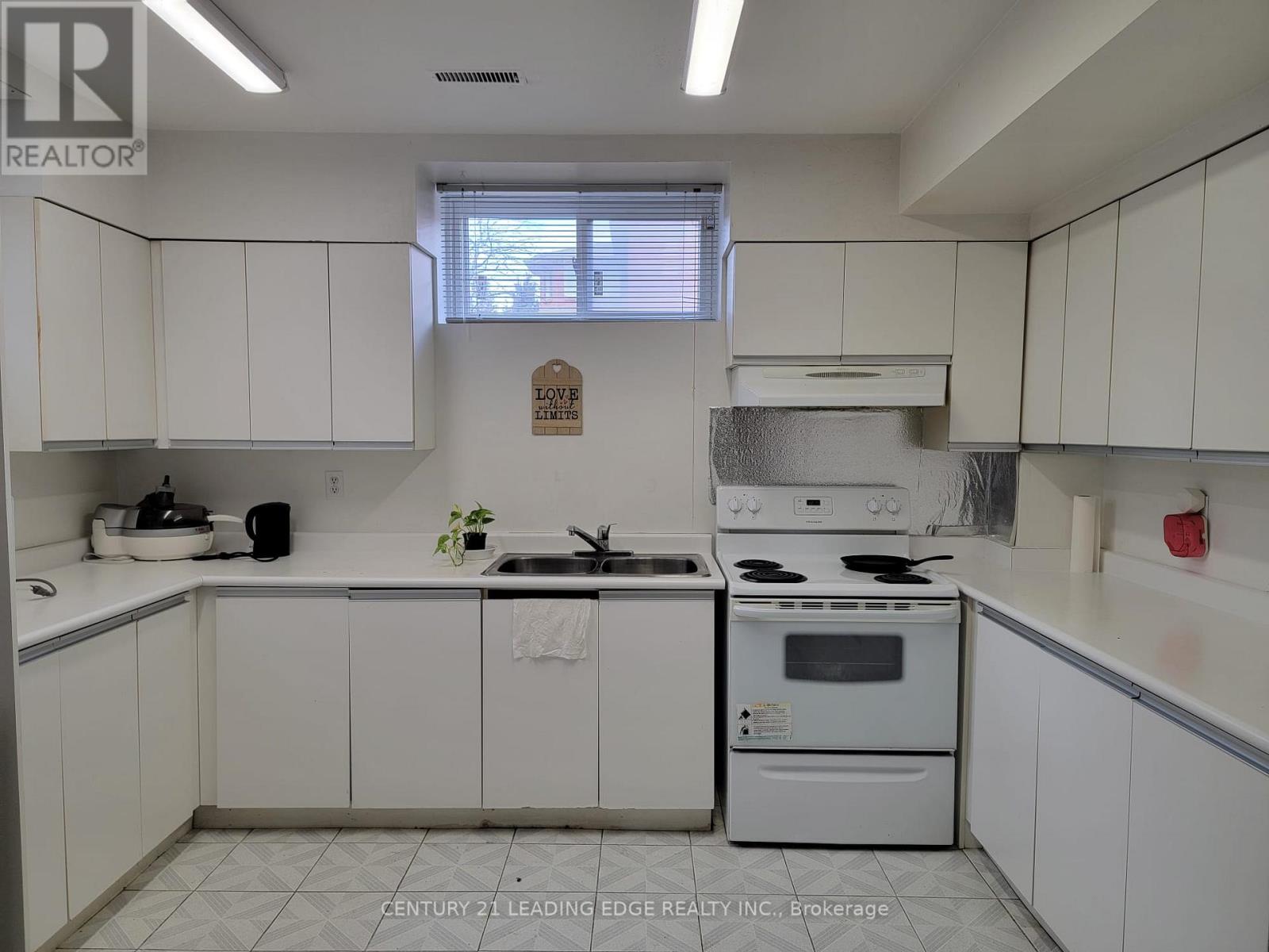 Basement - 112 Beckenridge Drive, Markham, Ontario  L3S 3B2 - Photo 14 - N12891258