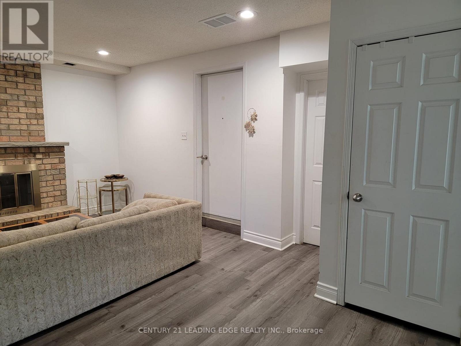 Basement - 112 Beckenridge Drive, Markham, Ontario  L3S 3B2 - Photo 7 - N12891258