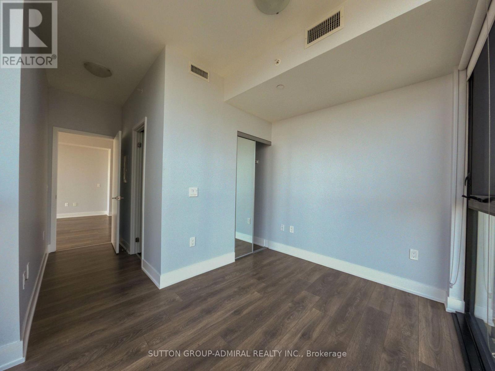 1407 - 2908 Highway 7 Road, Vaughan, Ontario  L4K 0K5 - Photo 12 - N12891330