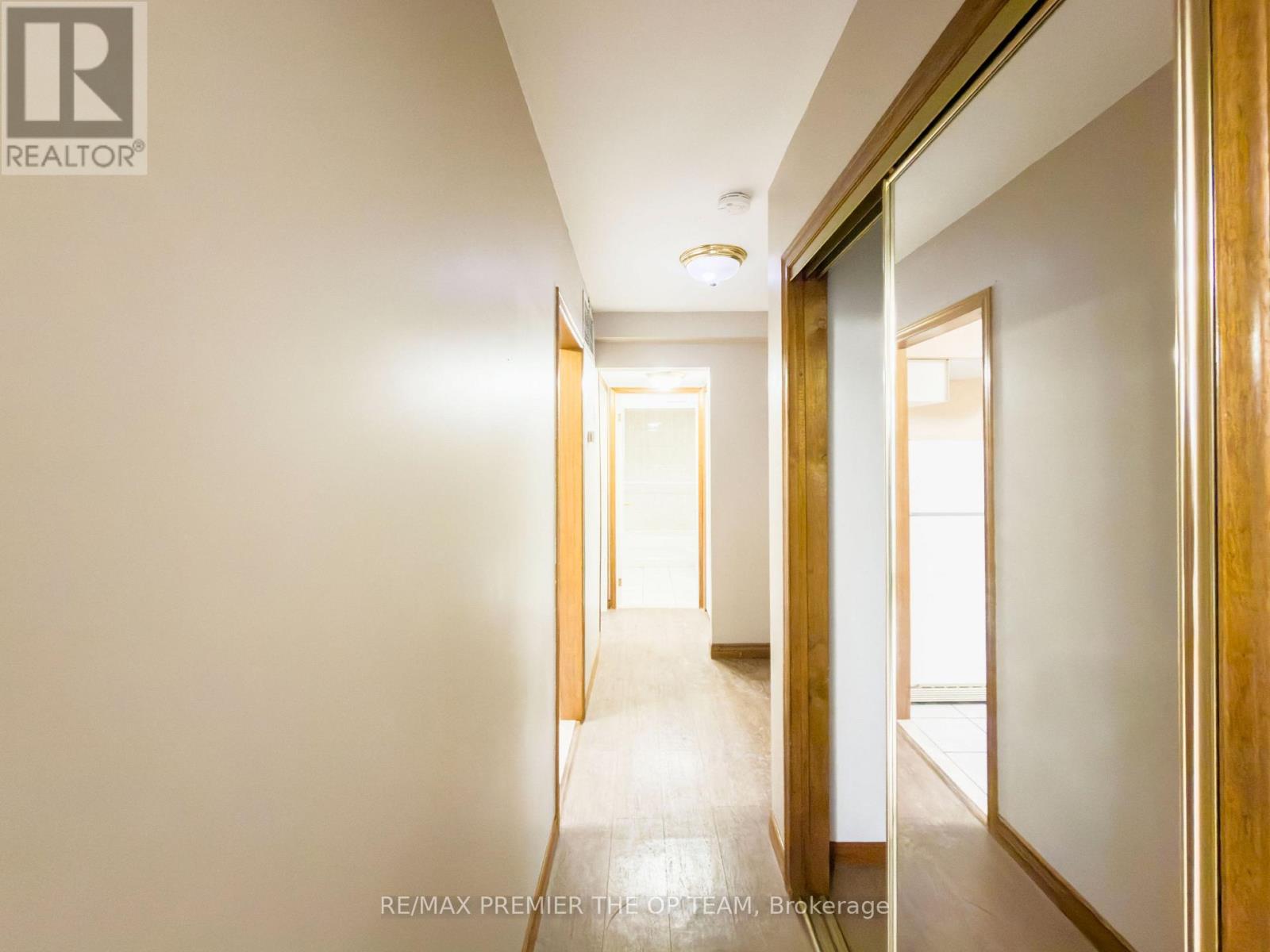 4 - 2311 Major Mackenzie Drive, Vaughan, Ontario  L6A 3Z3 - Photo 12 - N12891348