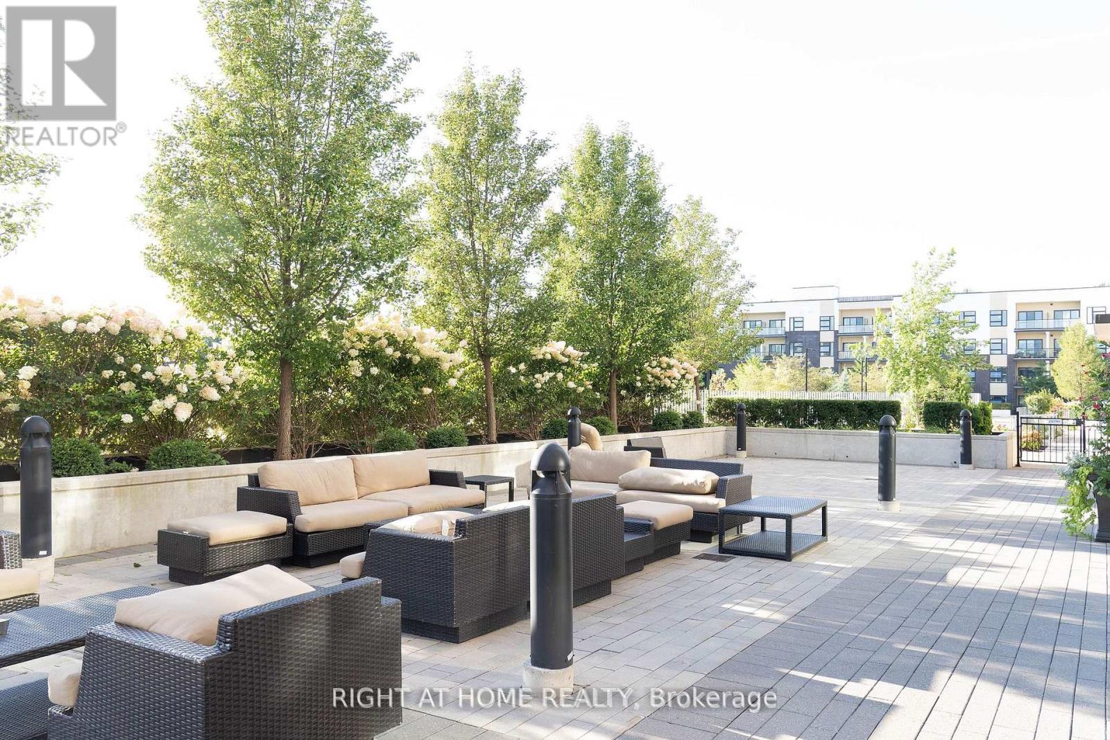 324 - 555 William Graham Drive, Aurora, Ontario  L4G 3H9 - Photo 14 - N12891420