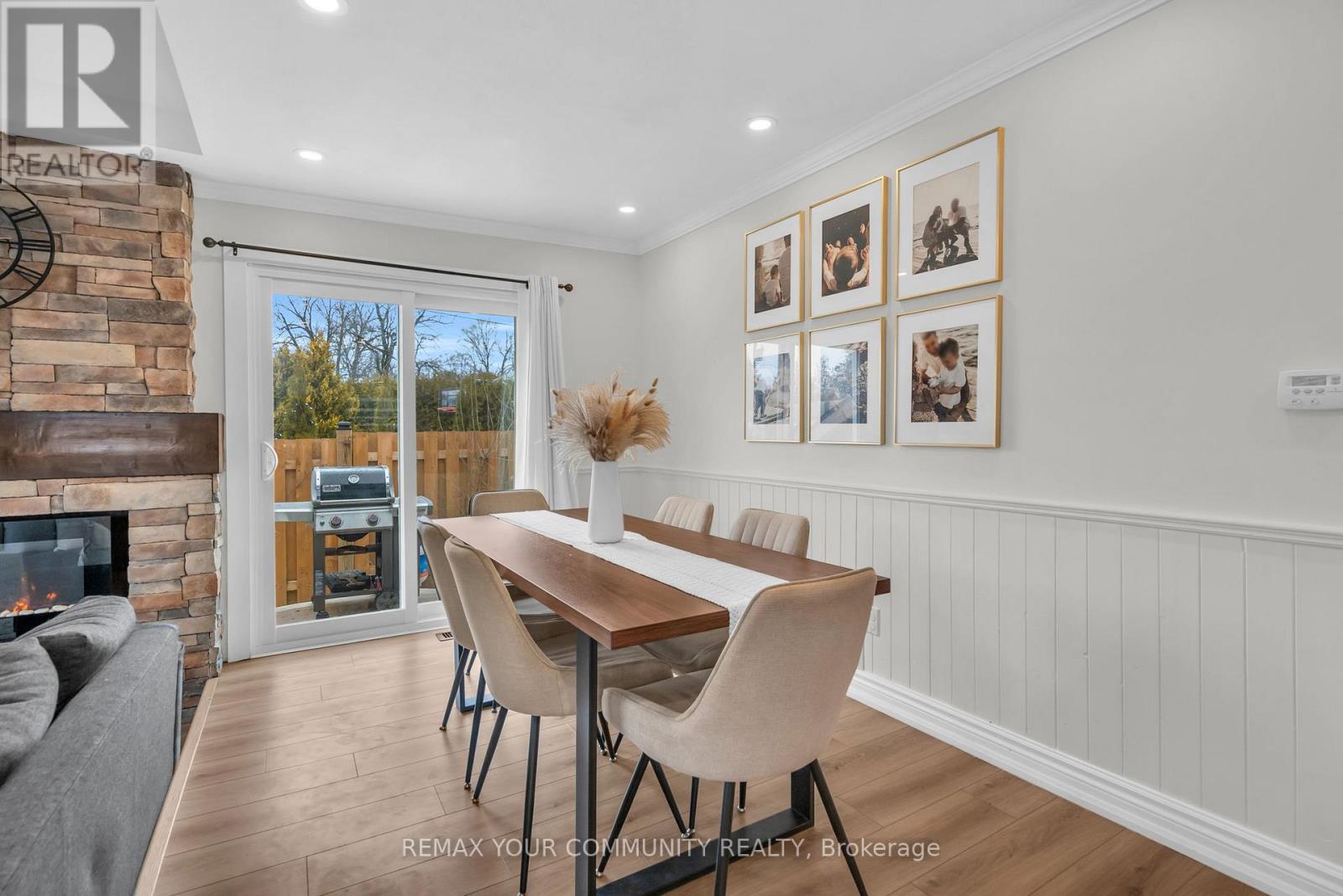 20 Farley Circle, Georgina, Ontario  L0E 1S0 - Photo 14 - N12891448