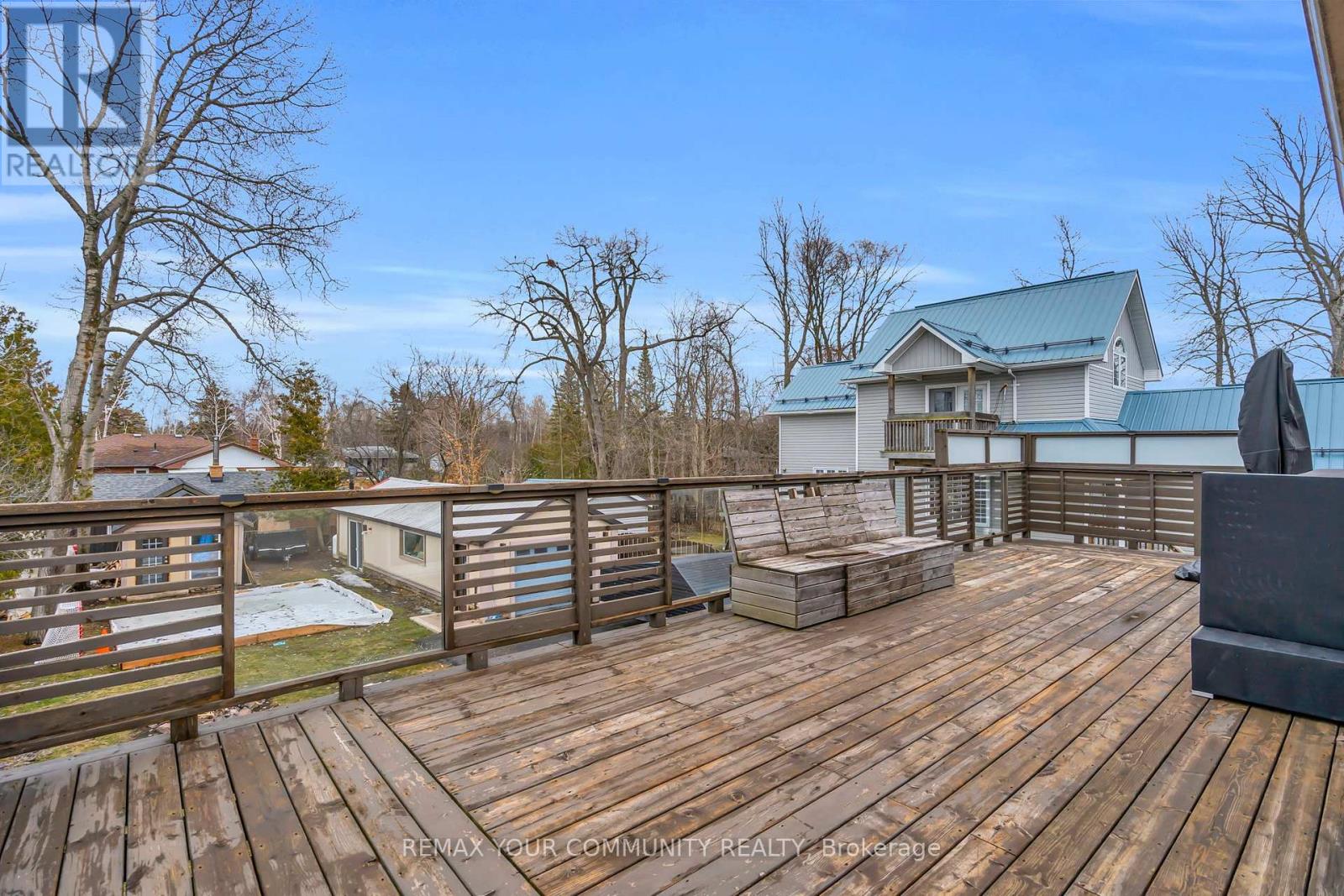 20 Farley Circle, Georgina, Ontario  L0E 1S0 - Photo 32 - N12891448