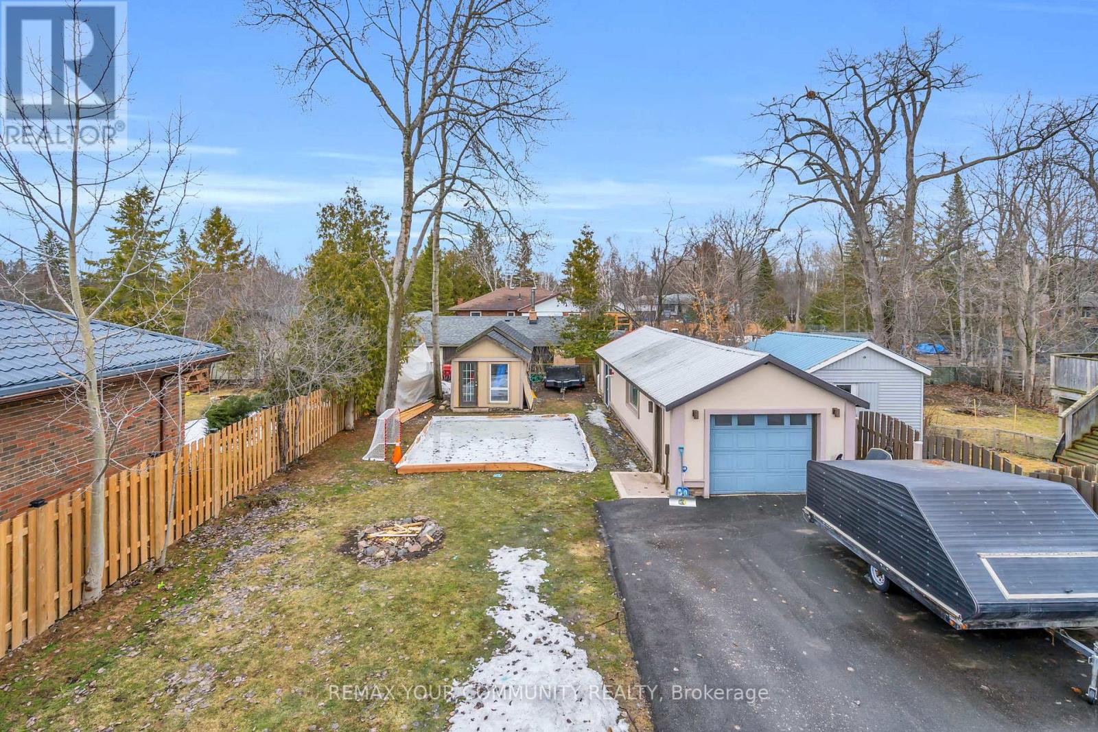 20 Farley Circle, Georgina, Ontario  L0E 1S0 - Photo 33 - N12891448