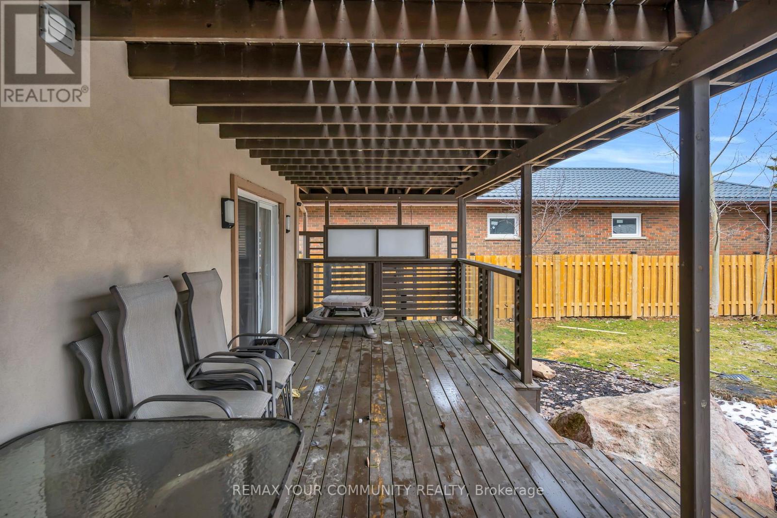 20 Farley Circle, Georgina, Ontario  L0E 1S0 - Photo 36 - N12891448