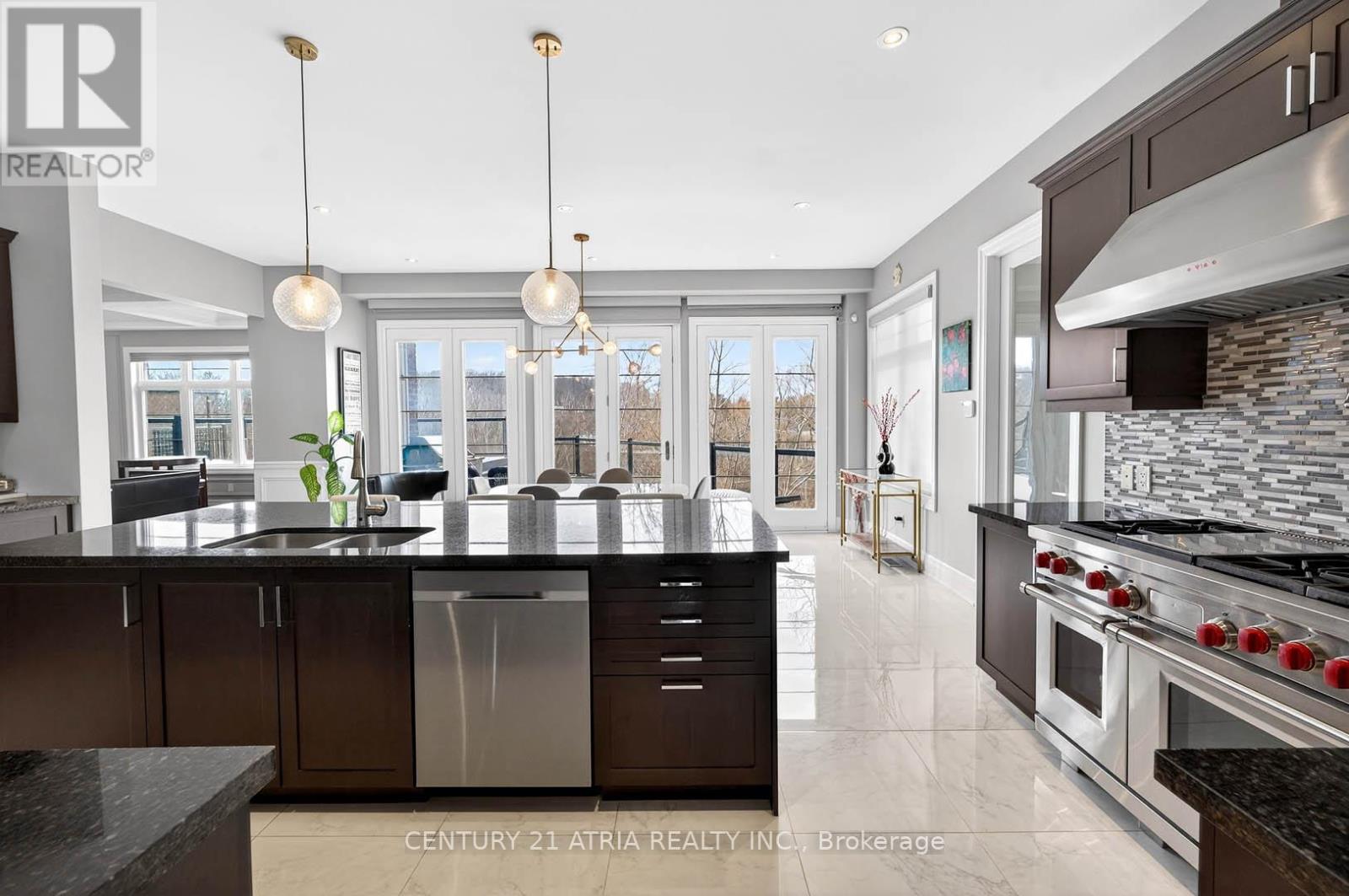 122 Burns Boulevard, King, Ontario  L7B 0M2 - Photo 14 - N12891528