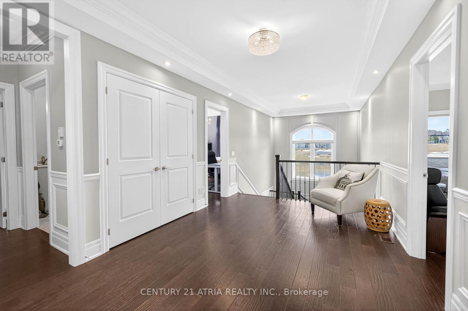 122 Burns Boulevard, King, Ontario  L7B 0M2 - Photo 27 - N12891528