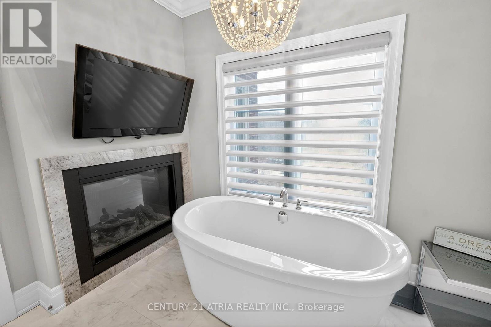 122 Burns Boulevard, King, Ontario  L7B 0M2 - Photo 31 - N12891528