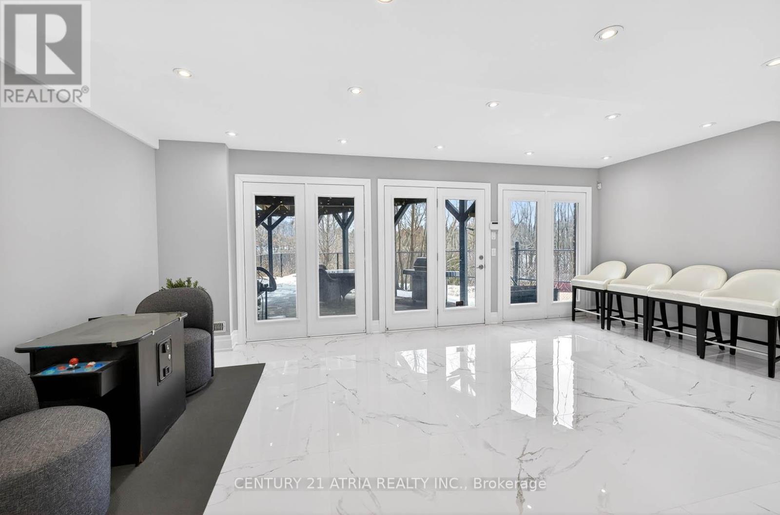 122 Burns Boulevard, King, Ontario  L7B 0M2 - Photo 43 - N12891528