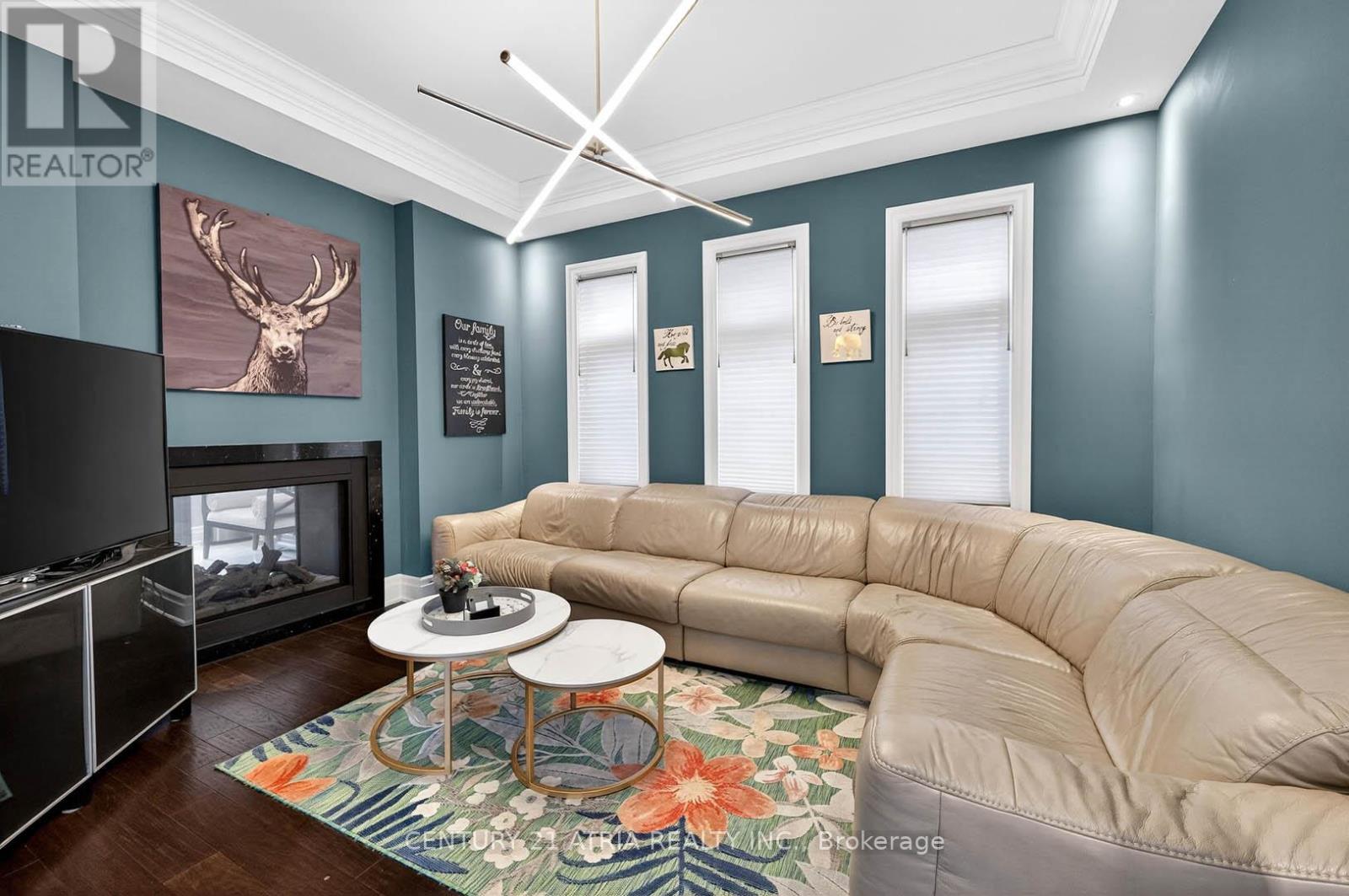 122 Burns Boulevard, King, Ontario  L7B 0M2 - Photo 9 - N12891528