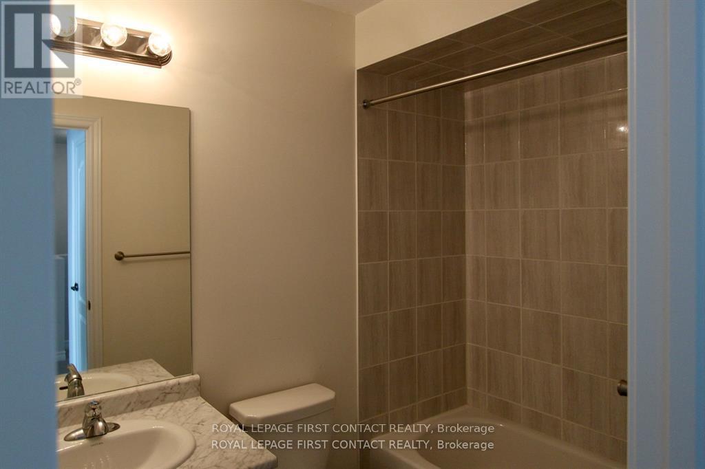 12 Deneb Street, Barrie, Ontario  L4M 0K6 - Photo 16 - S12891308