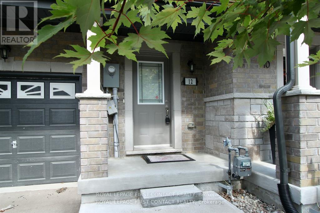 12 Deneb Street, Barrie, Ontario  L4M 0K6 - Photo 2 - S12891308