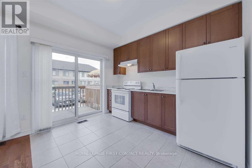 12 Deneb Street, Barrie, Ontario  L4M 0K6 - Photo 5 - S12891308