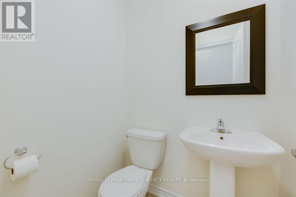 12 Deneb Street, Barrie, Ontario  L4M 0K6 - Photo 9 - S12891308