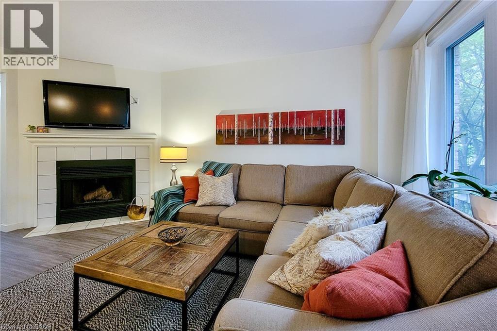 79 Braeheid Avenue Unit# 17, Waterdown, Ontario  L8B 0C6 - Photo 6 - 40811014