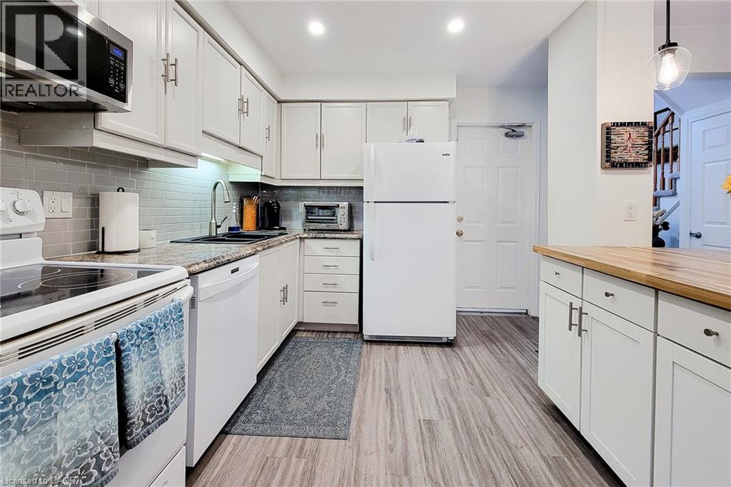 79 Braeheid Avenue Unit# 17, Waterdown, Ontario  L8B 0C6 - Photo 9 - 40811014