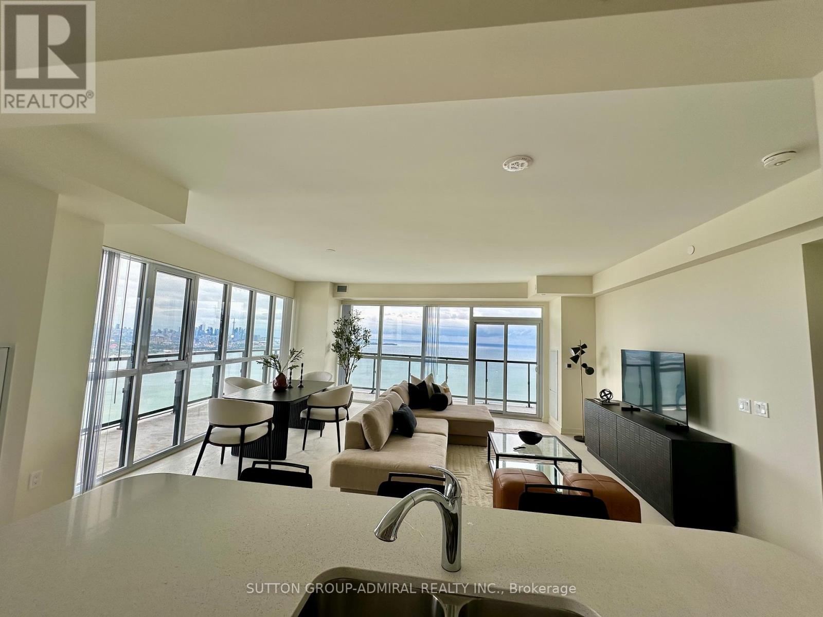 Ph102 - 38 Annie Craig Drive, Toronto, Ontario  M8V 0G9 - Photo 7 - W12891240