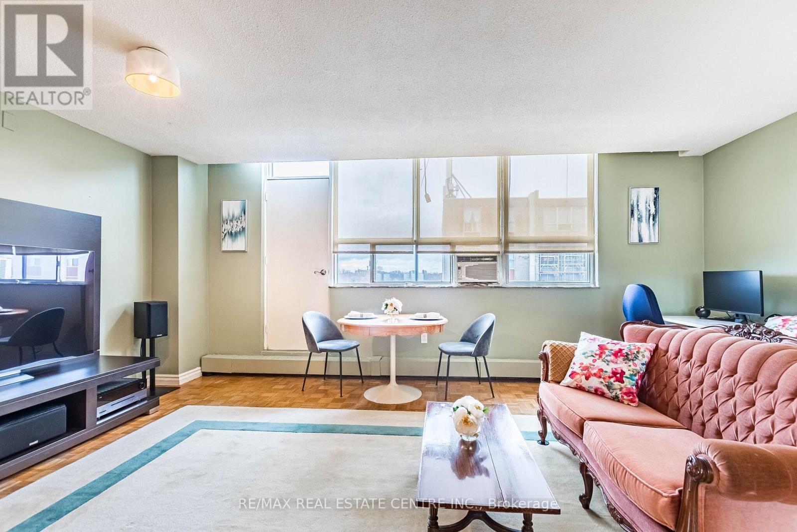 Ph4/604 - 3625 Lakeshore Boulevard, Toronto, Ontario  M8W 4W2 - Photo 14 - W12891270