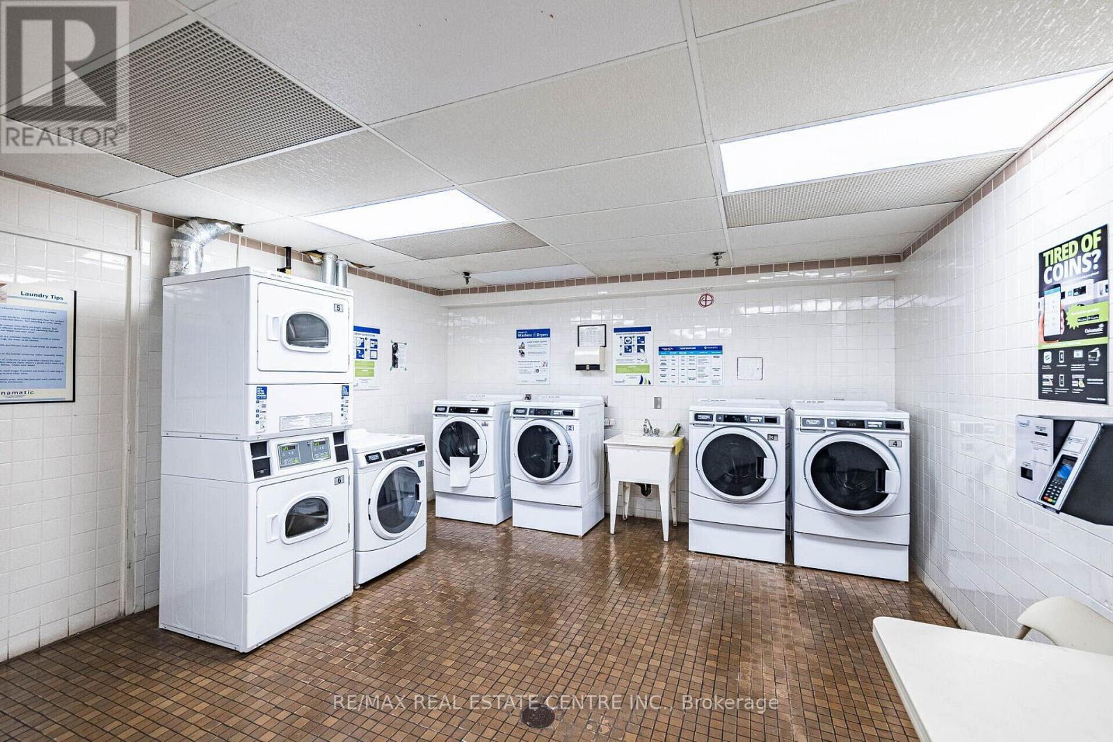 Ph4/604 - 3625 Lakeshore Boulevard, Toronto, Ontario  M8W 4W2 - Photo 44 - W12891270