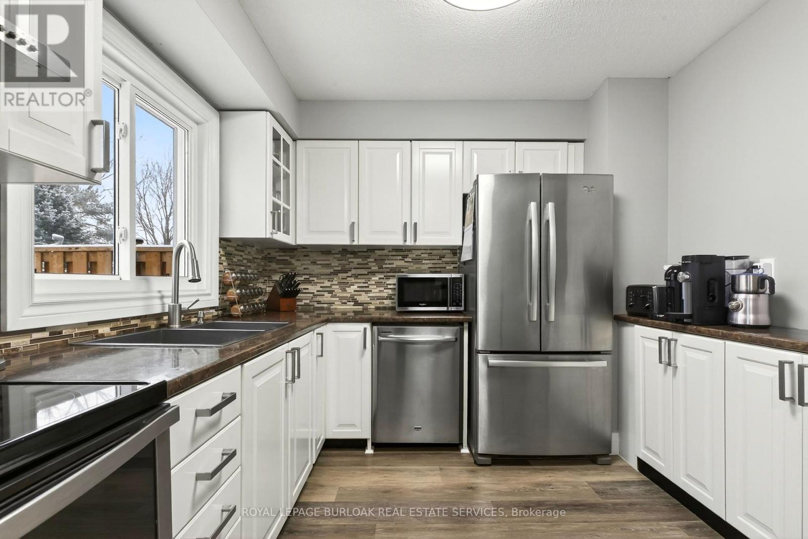 1 - 2185 Fairchild Boulevard, Burlington (Tyandaga), Ontario  L7P 3P6 - Photo 14 - W12891298