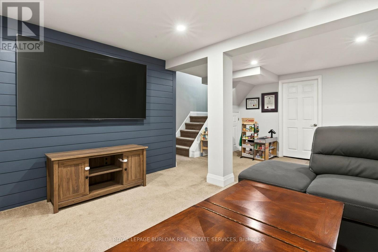 1 - 2185 Fairchild Boulevard, Burlington (Tyandaga), Ontario  L7P 3P6 - Photo 37 - W12891298