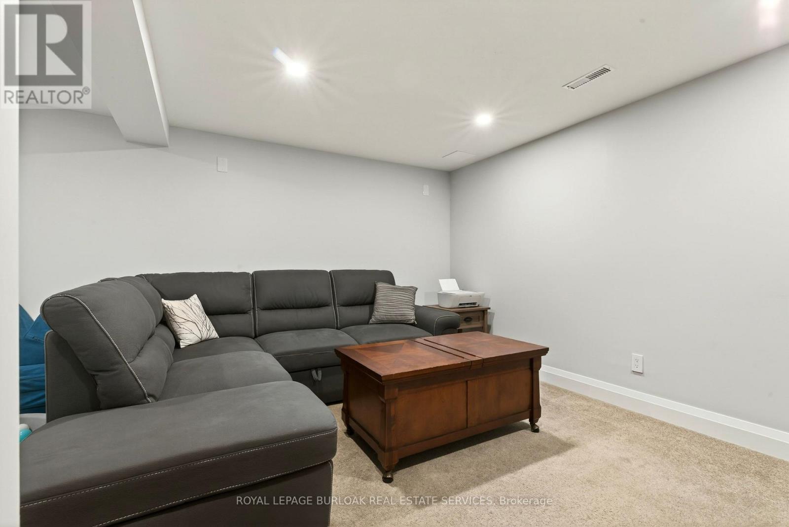 1 - 2185 Fairchild Boulevard, Burlington (Tyandaga), Ontario  L7P 3P6 - Photo 41 - W12891298