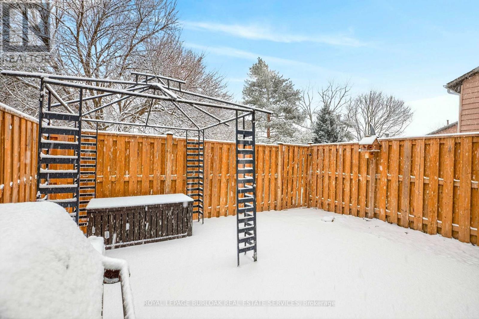 1 - 2185 Fairchild Boulevard, Burlington (Tyandaga), Ontario  L7P 3P6 - Photo 45 - W12891298