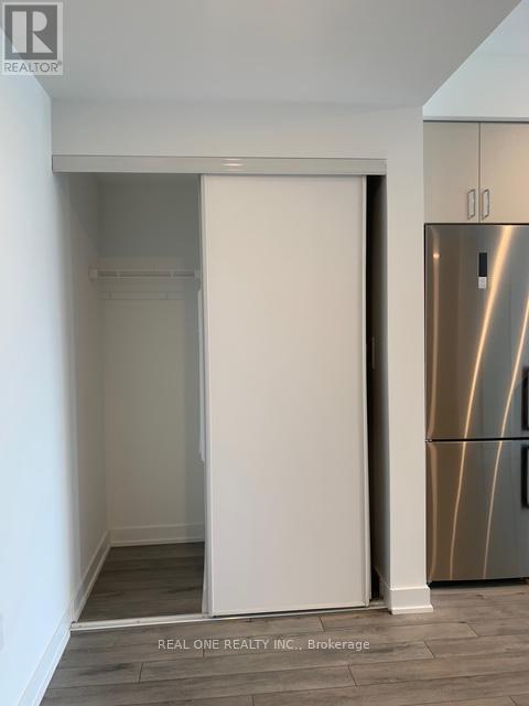 529 - 1005 Dundas Street E, Oakville, Ontario  L6H 8C7 - Photo 6 - W12891340