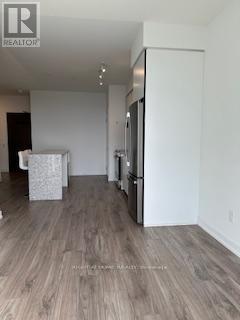 4311 - 4065 Confederation Parkway, Mississauga, Ontario  L5B 0L4 - Photo 12 - W12891358