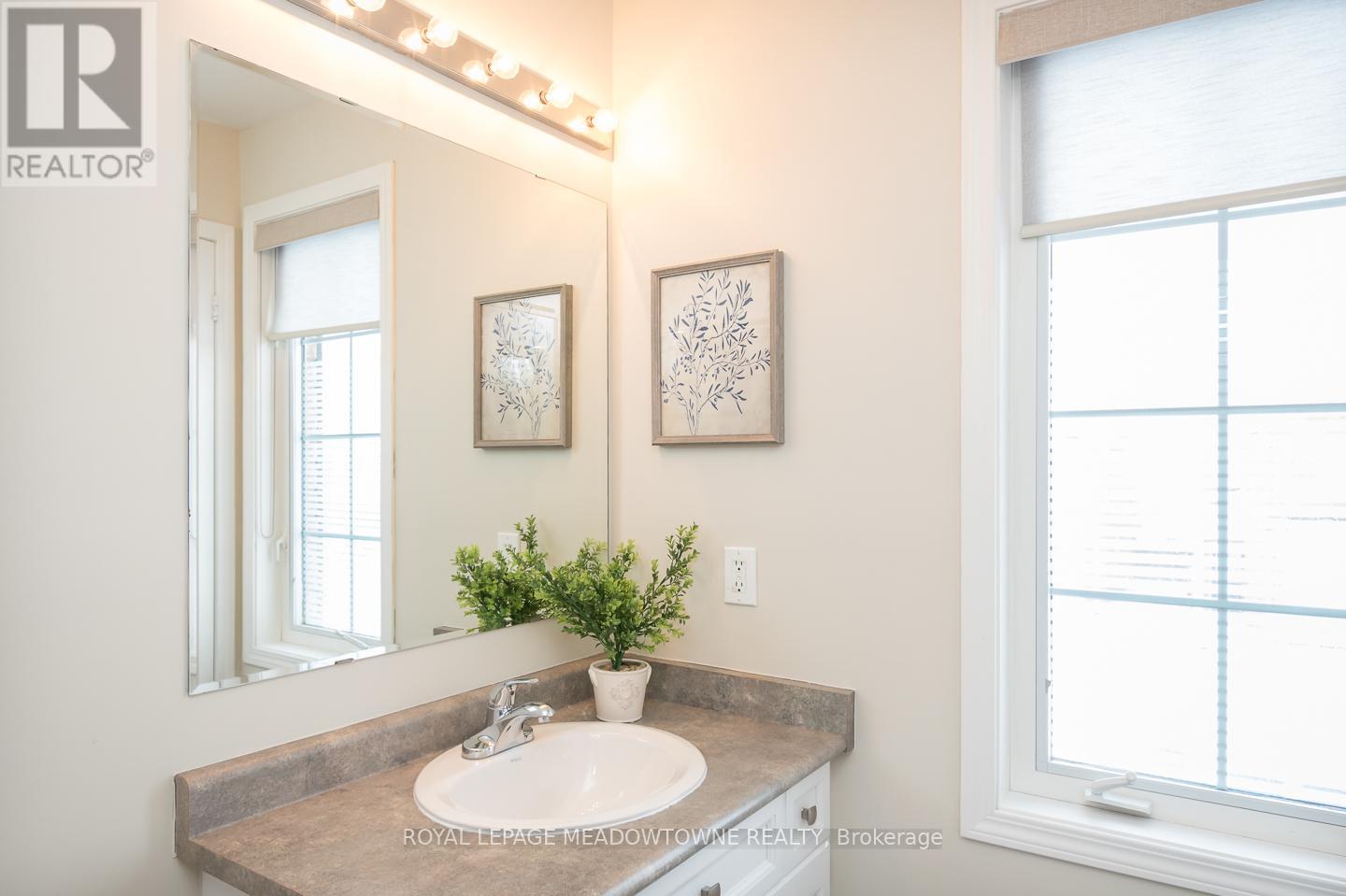 703 Edwards Avenue, Milton, Ontario  L9T 6B4 - Photo 34 - W12891424