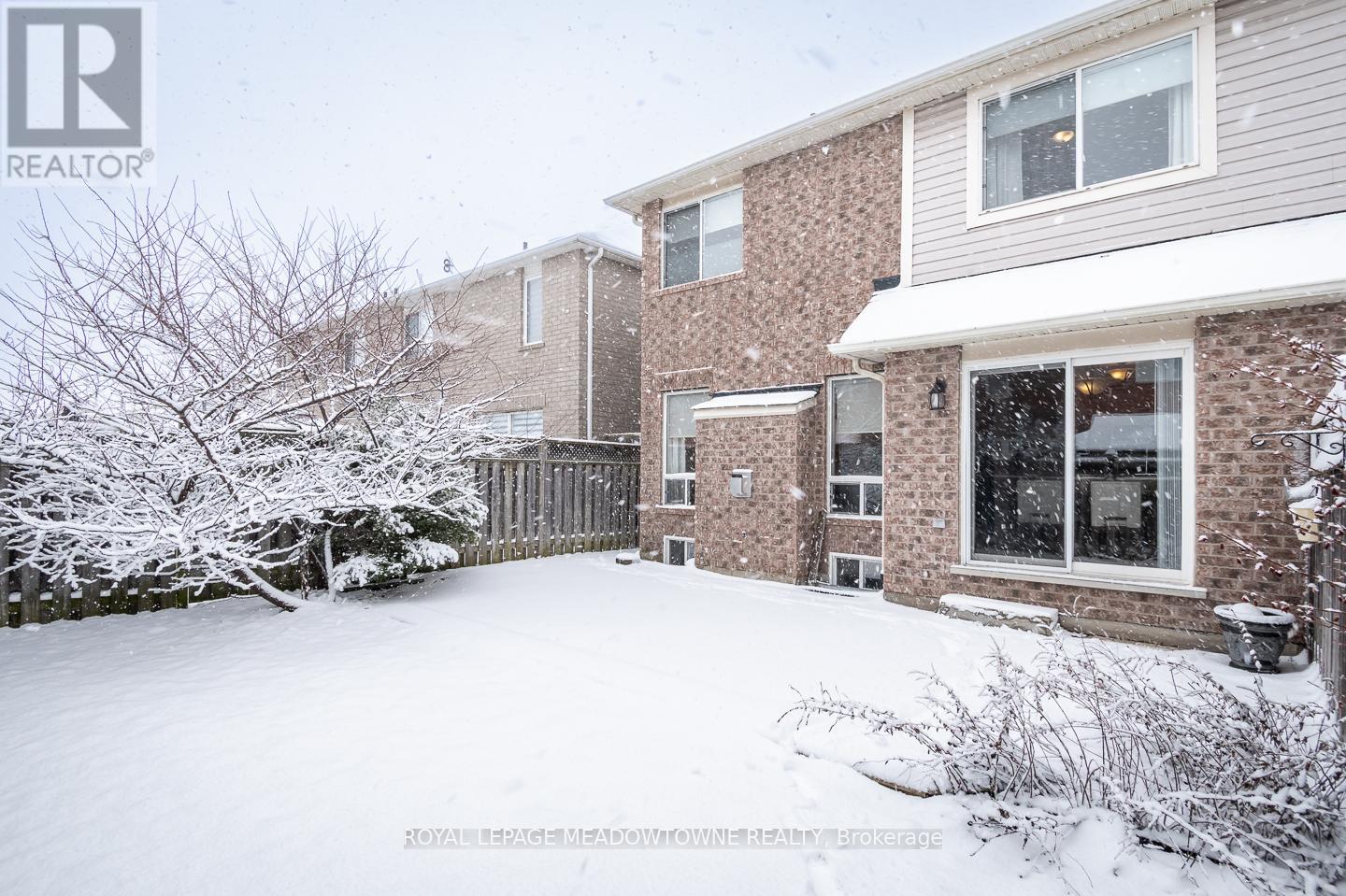 703 Edwards Avenue, Milton, Ontario  L9T 6B4 - Photo 39 - W12891424