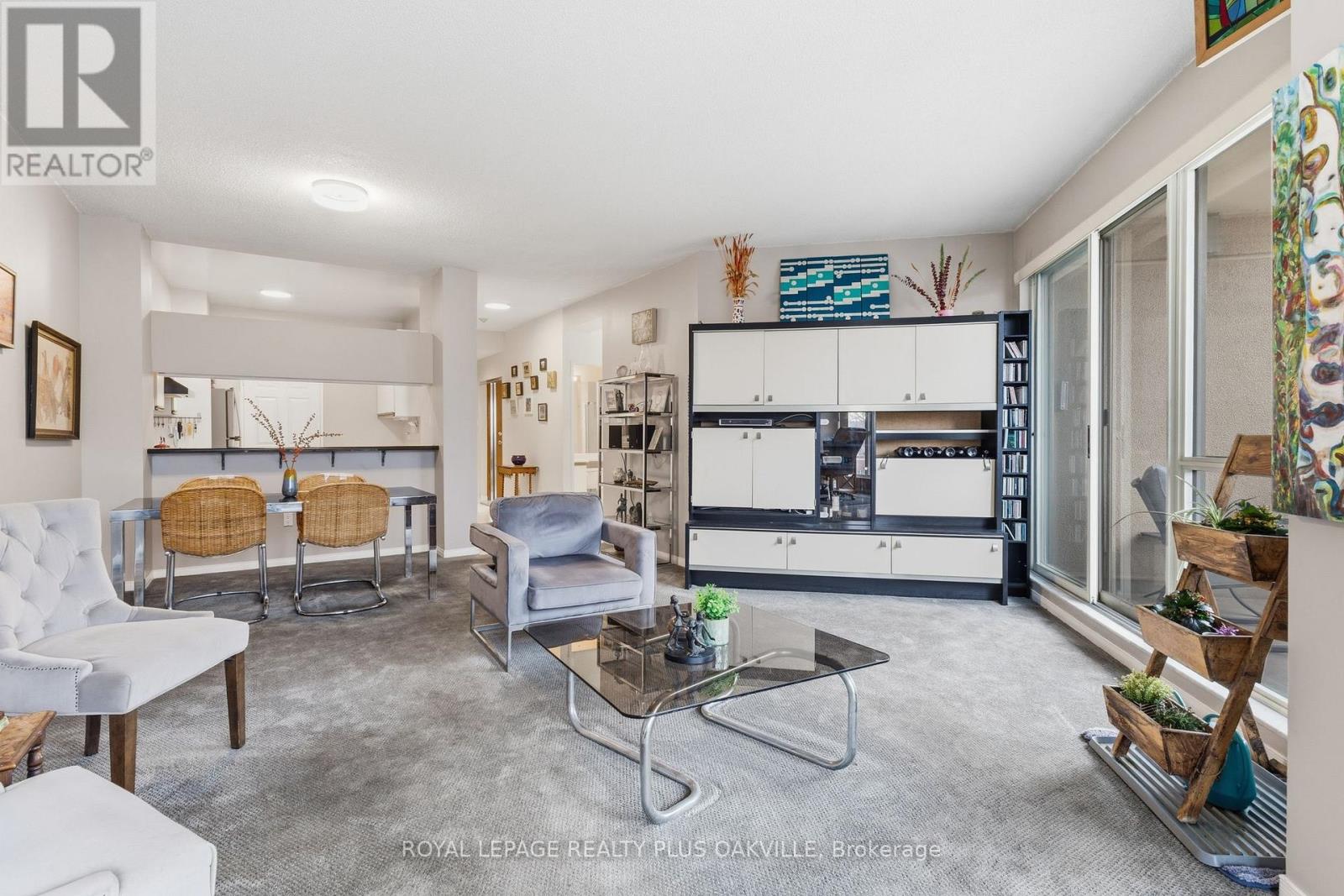 311 - 2511 Lakeshore Road W, Oakville, Ontario  L6L 6L9 - Photo 16 - W12891484