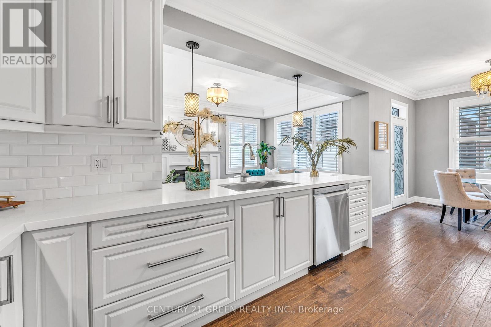 Upper - 85 Tysonville Circle, Brampton, Ontario  L7A 4B1 - Photo 15 - W12891486