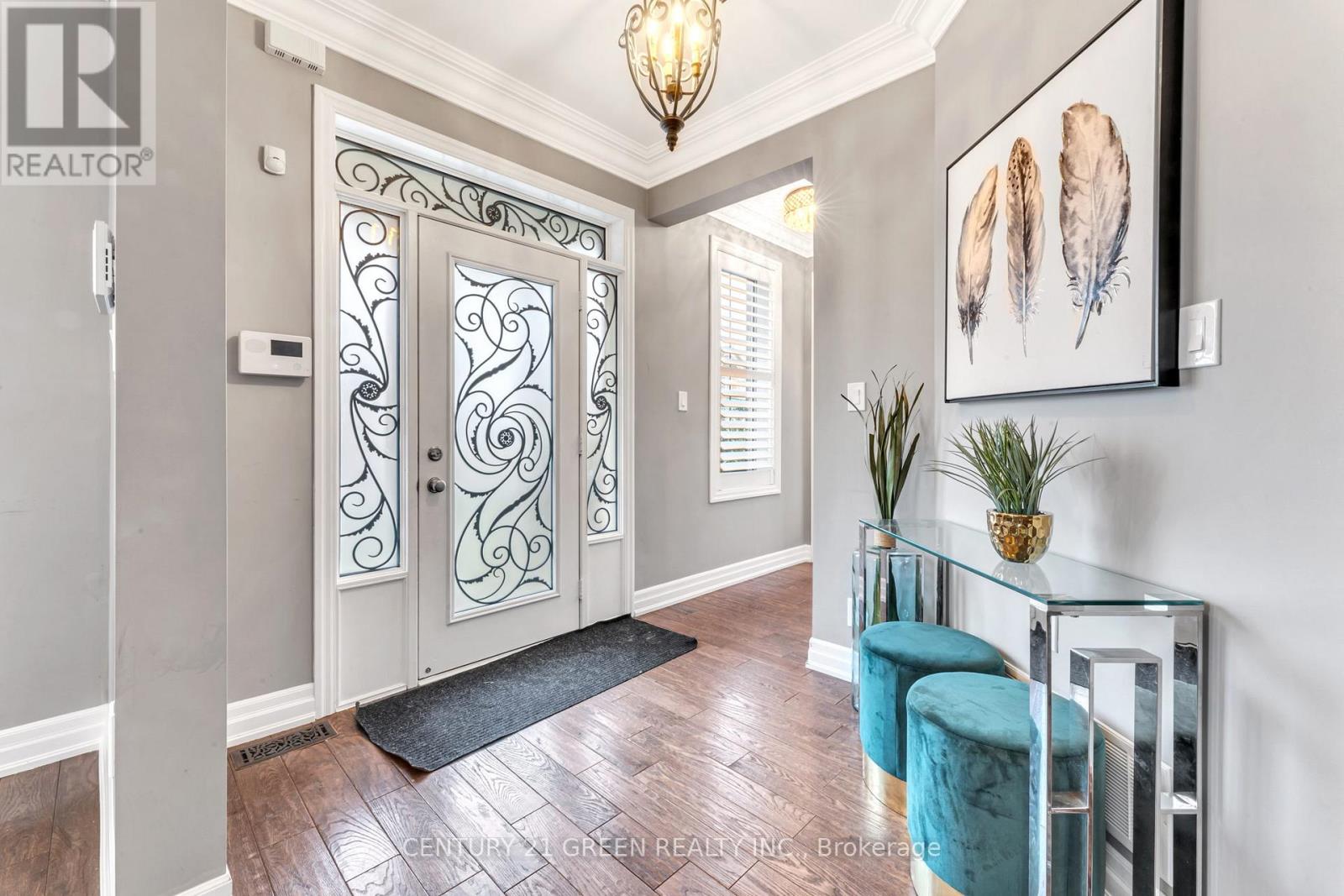 Upper - 85 Tysonville Circle, Brampton, Ontario  L7A 4B1 - Photo 4 - W12891486