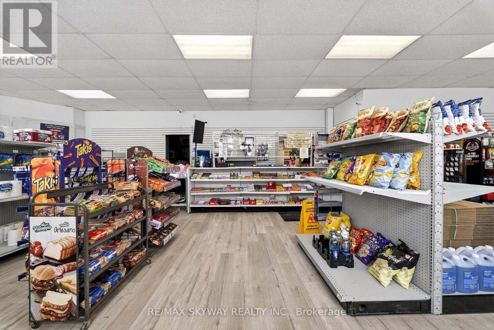 1463 Davenport Road, Toronto, Ontario  M6H 2H6 - Photo 17 - W12891504