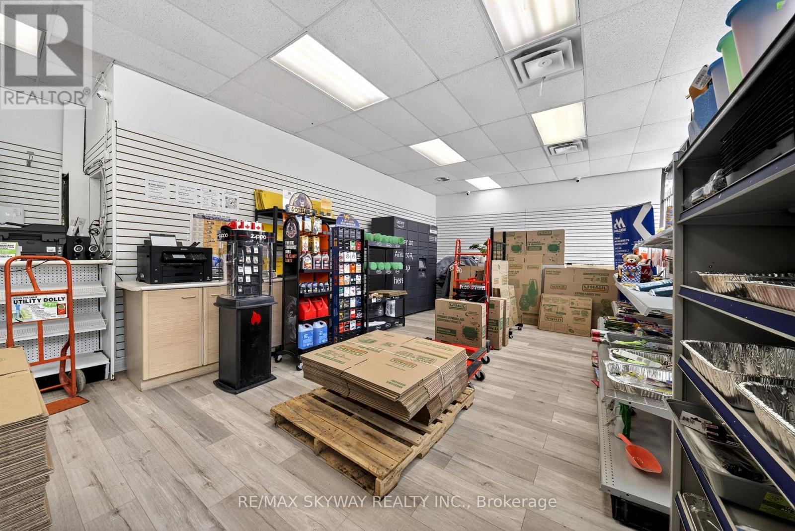 1463 Davenport Road, Toronto, Ontario  M6H 2H6 - Photo 4 - W12891504