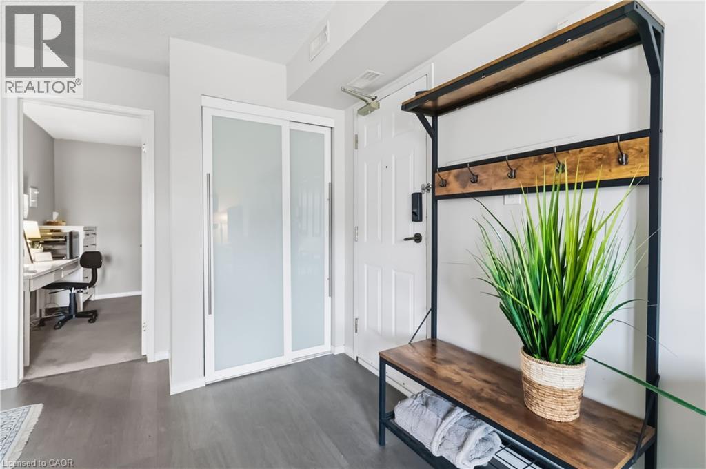 2010 Cleaver Avenue Unit# 307, Burlington, Ontario  L7M 4C1 - Photo 3 - 40802686