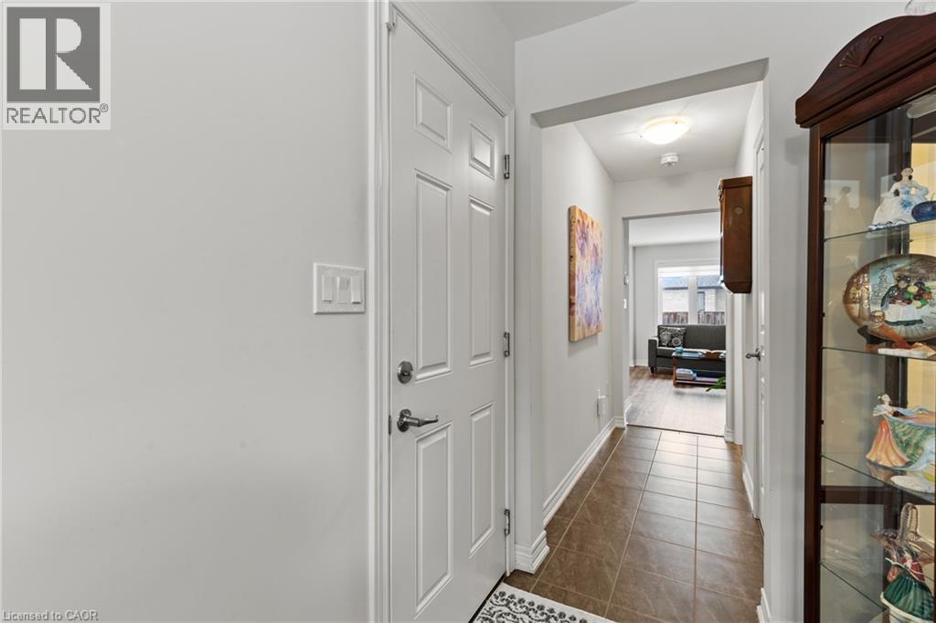 7728 Shaw Street, Niagara Falls, Ontario  L2G 0H1 - Photo 3 - 40802707