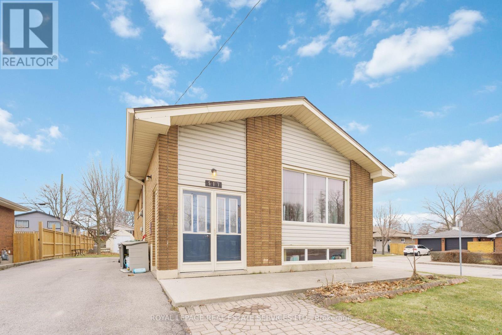 Main - 517 Mohawk Road W, Hamilton (Gilbert), Ontario  L9C 1X3 - Photo 2 - X12891264