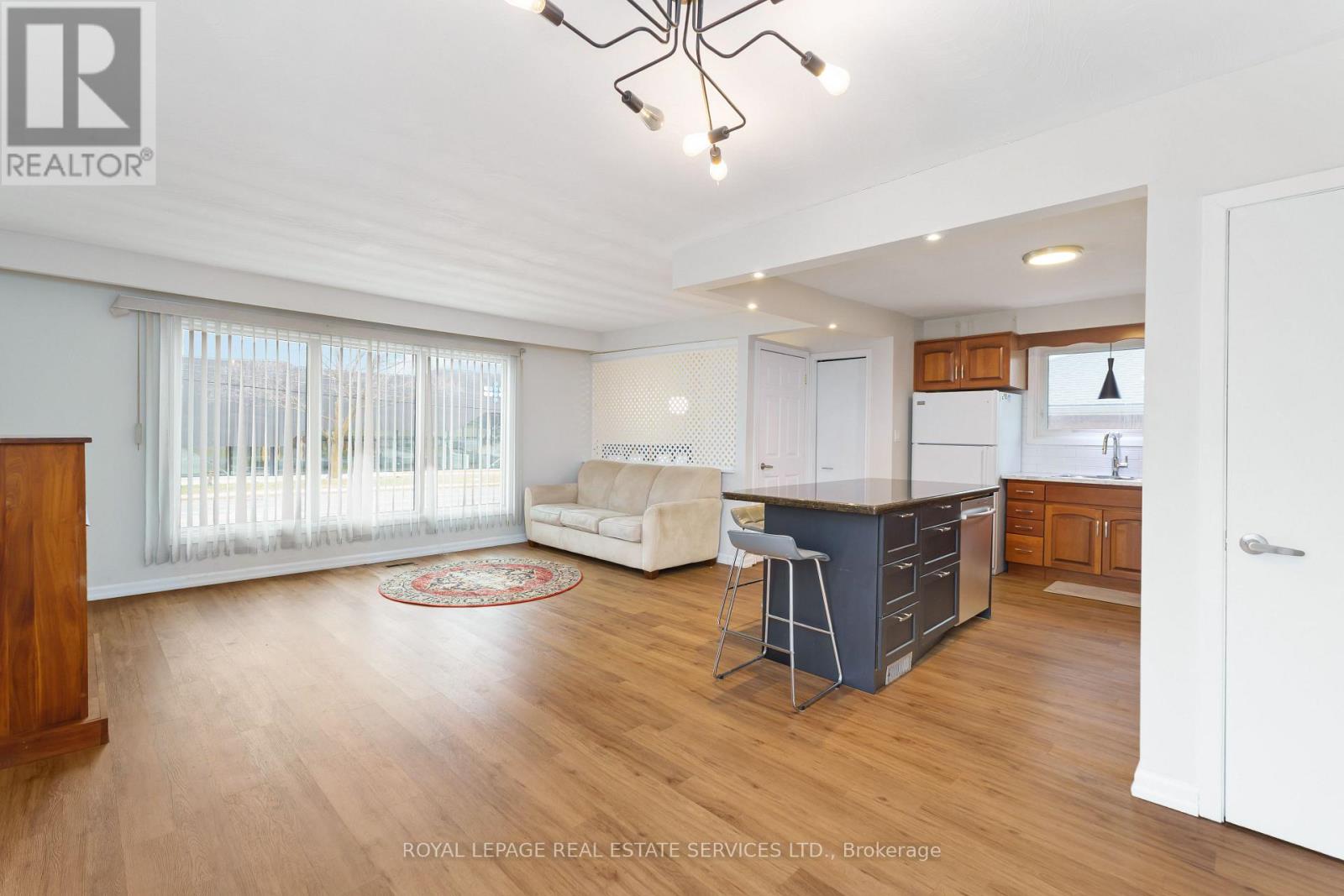 Main - 517 Mohawk Road W, Hamilton (Gilbert), Ontario  L9C 1X3 - Photo 6 - X12891264